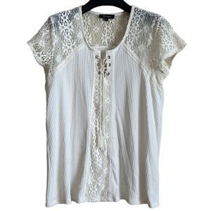 Lily‎ Morgan women’s top size large lace accents white